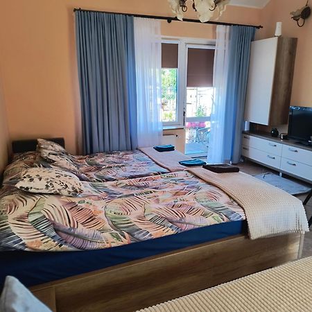 Apartamento Ogrodek U Eli Kołobrzeg Exterior foto