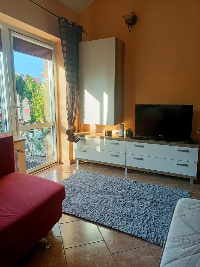 Apartamento Ogrodek U Eli Kołobrzeg Exterior foto