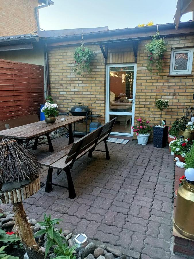 Apartamento Ogrodek U Eli Kołobrzeg Exterior foto